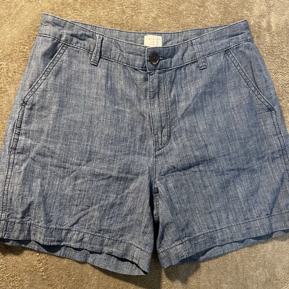 A New Day Shorts Womens Sz 4 Chambray Blue Mid Rise Utility Pockets Casual